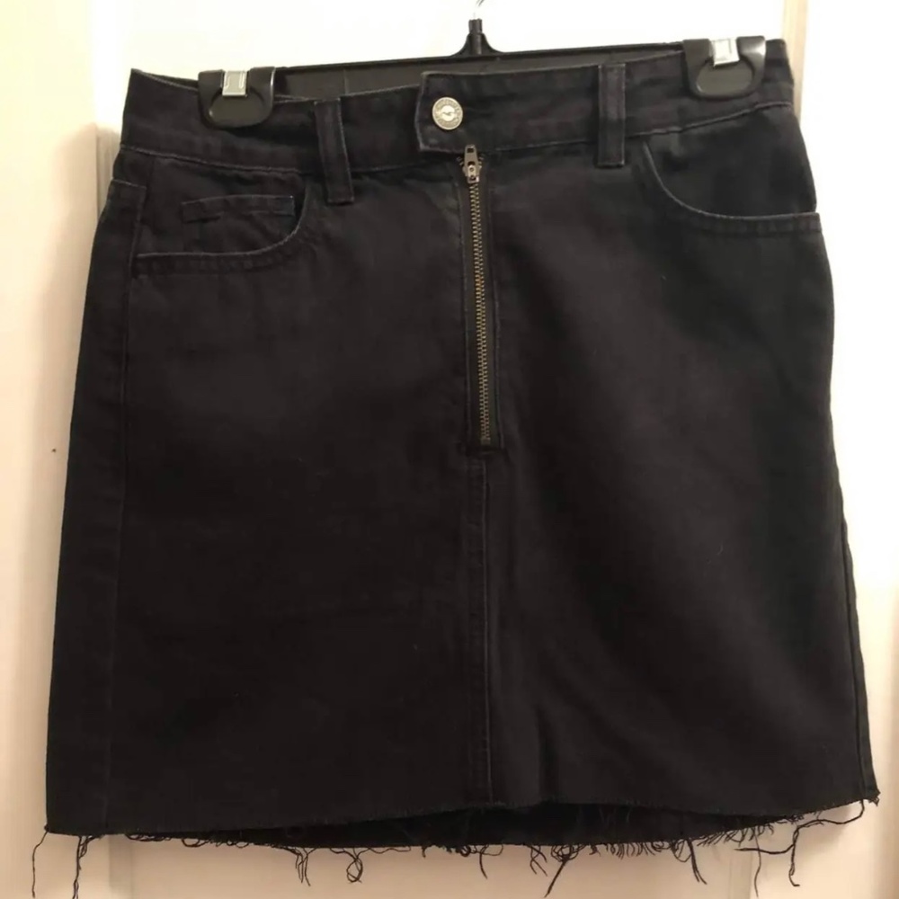 Hollister Ultra High-Rise Black Denim Skirt